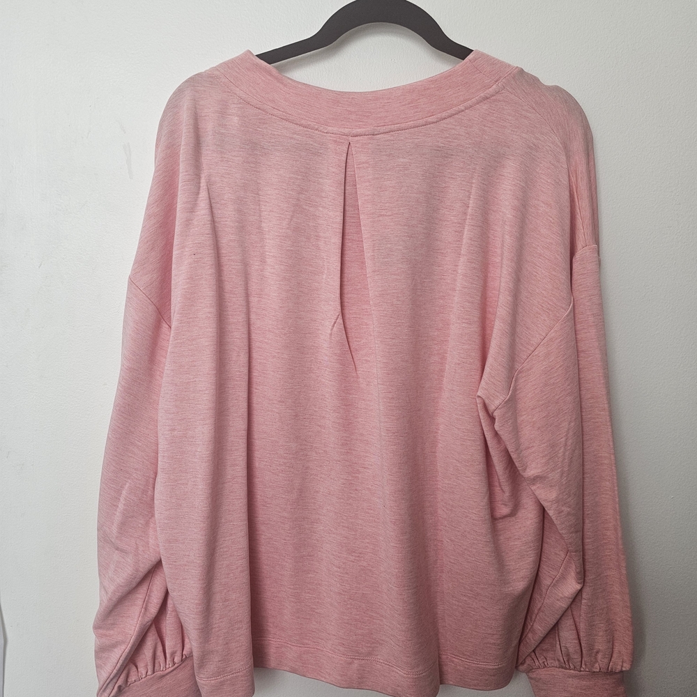 Travis Mathew Women's Pink Sweatshirt